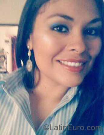 Date this passionate Honduras girl Nan from Tegucigalpa HN637