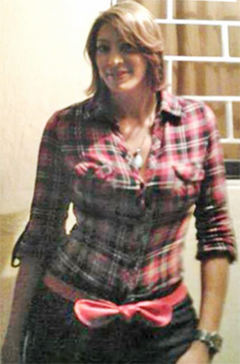 Date this delightful Colombia girl Heidy esther from Cartagena CO9755