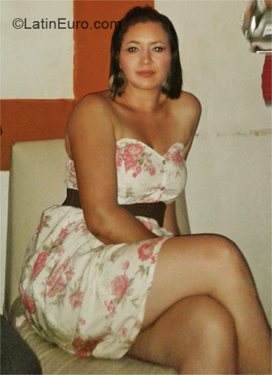 Date this voluptuous Mexico girl Nancy from Durango MX666