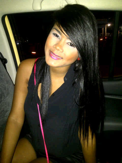 Date this sensual Colombia girl Lolis from Cartagena CO9844
