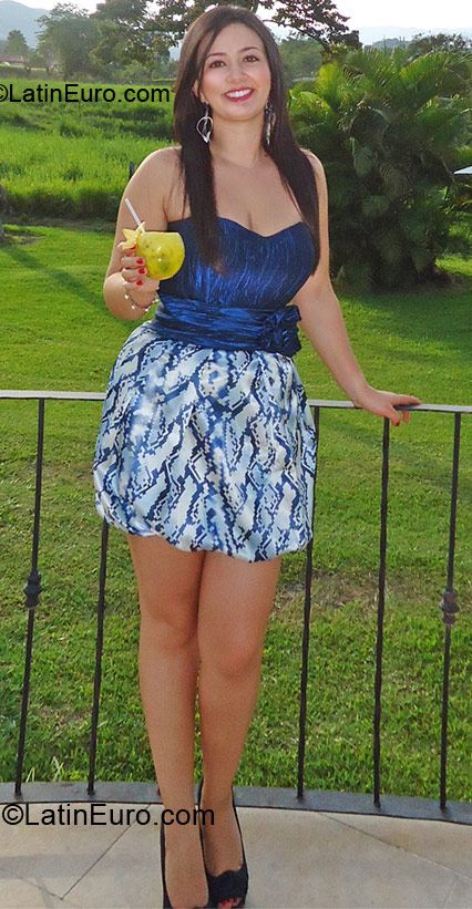 Date this georgeous Colombia girl Vanessa from Manizales CO9921