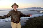 nice looking United States man Adrian from Oakland US12715