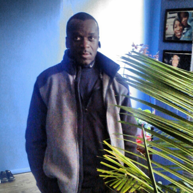 Date this young United States man Night from Baltimore US12746