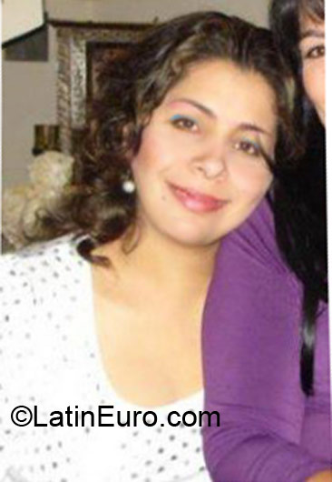 Date this charming Colombia girl YUYO from Villavicencio CO10030