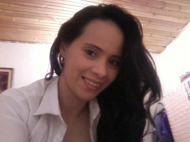 Date this tall Colombia girl Cristin from Bogota CO10038