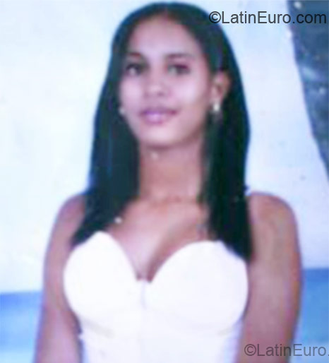 Date this voluptuous Dominican Republic girl Marleni from La Romana DO10938