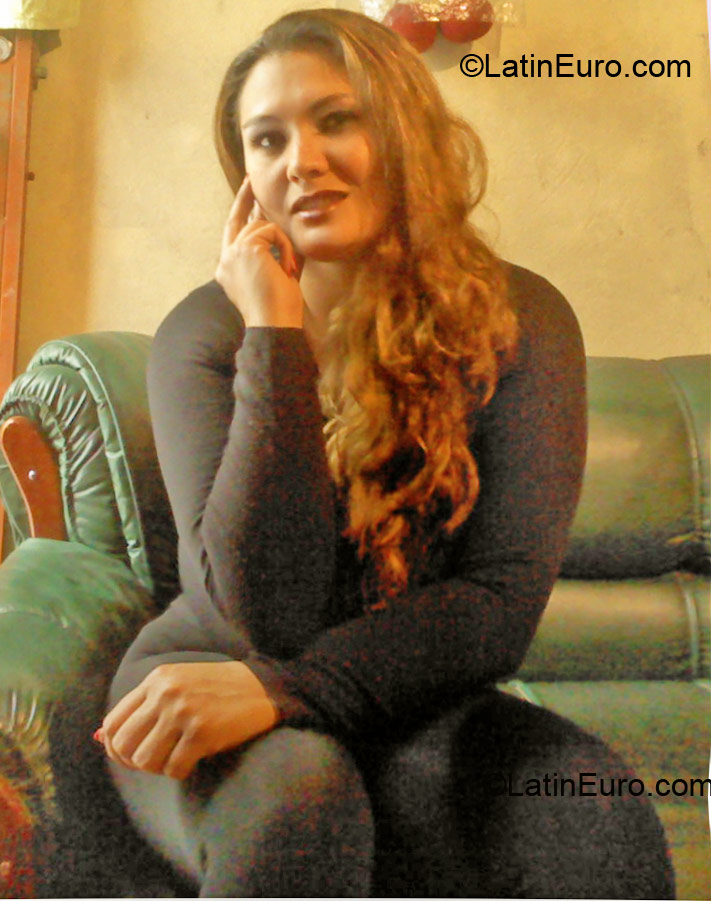 Date this fun Colombia girl Johana from Bogota CO10080
