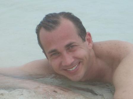 Date this voluptuous United States man NewYorkFrenchy from New York US12890