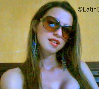 Date this lovely Colombia girl Rosaluz from Barranquilla CO10235