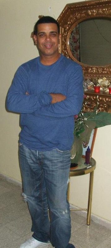 Date this athletic Dominican Republic man Junior from Santiago DO11235