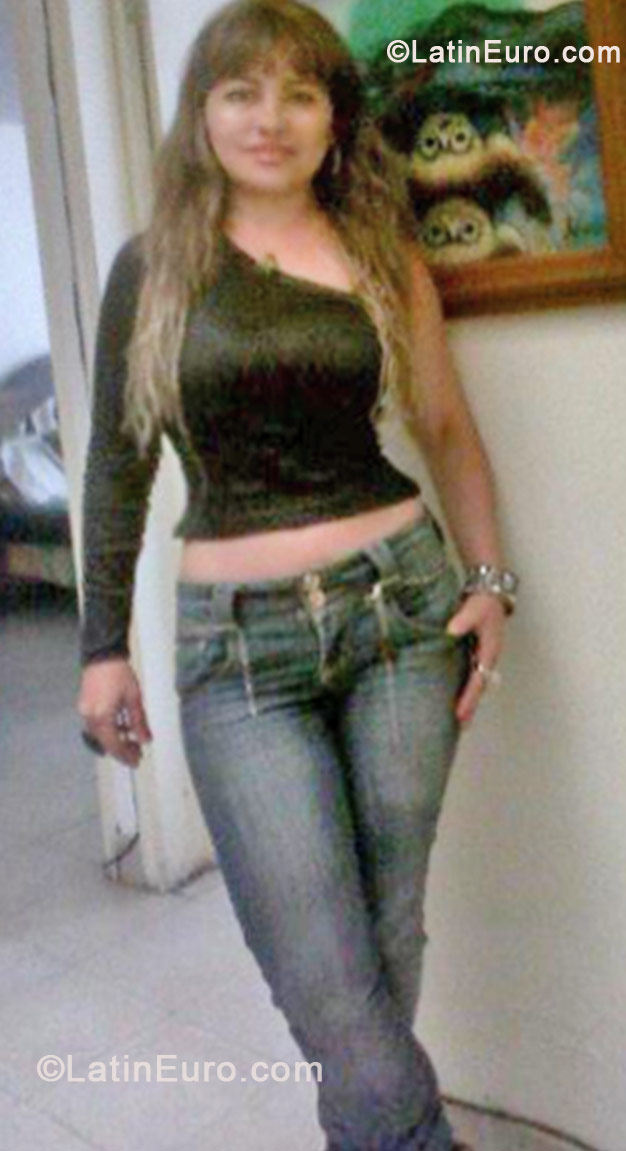 Date this exotic Colombia girl Tere71 from Fusagasuga CO10410