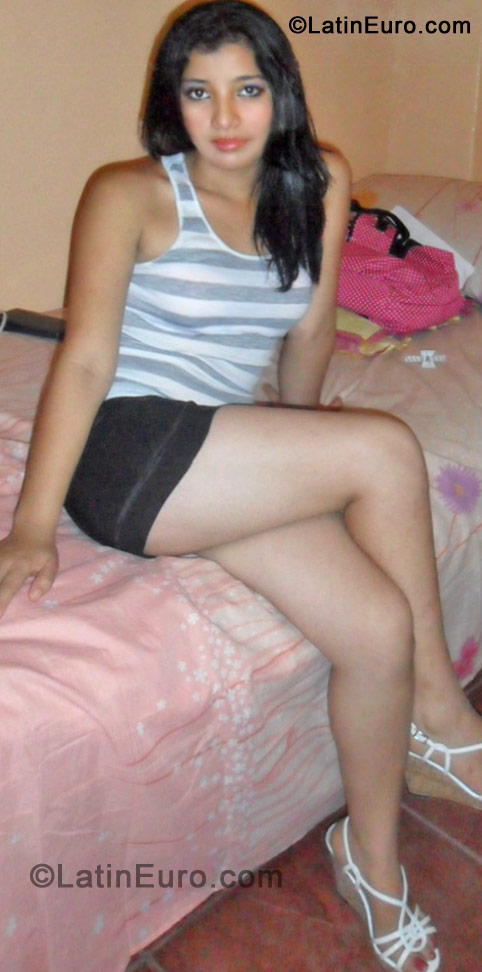 Date this fun Honduras girl Rity from Santa Rosa HN673