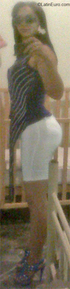 Date this foxy Colombia girl Marys from Santo Domingo CO10682