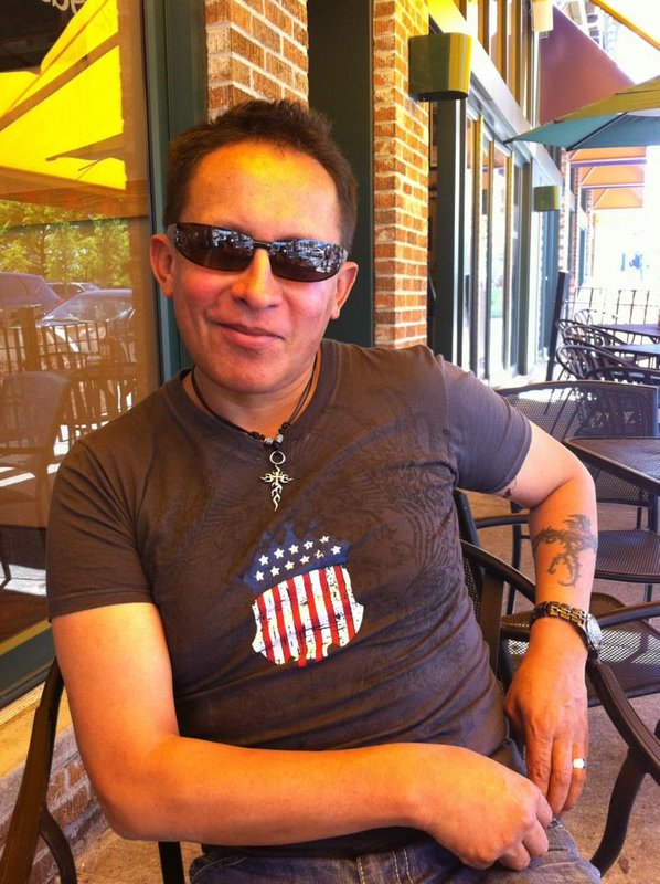 Date this sultry United States man ELOY from Miami y La Paz, Bolivia US13203
