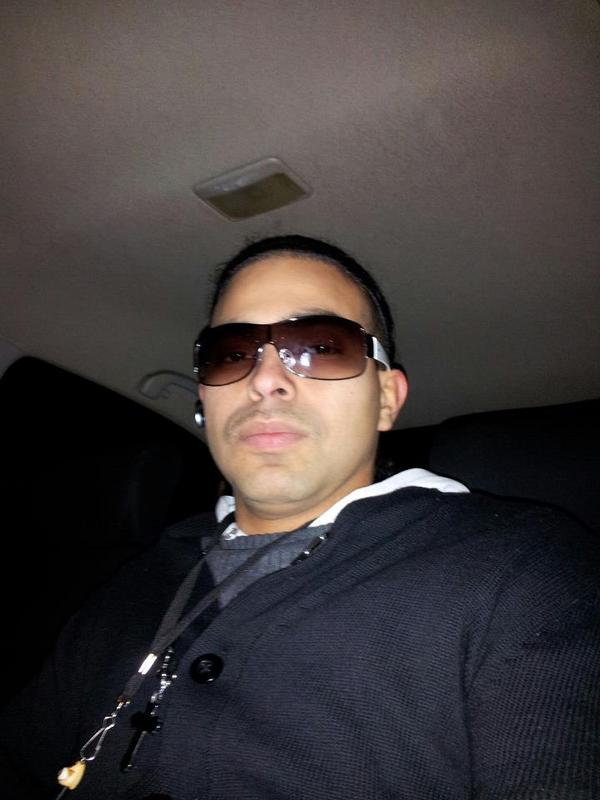 Date this delightful United States man Motro from Philadelphia US13230
