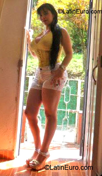 Date this funny Colombia girl Jennifer from Medellin CO10750