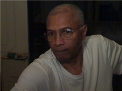 Date this funny United States man Rhygin from Detroit US13300