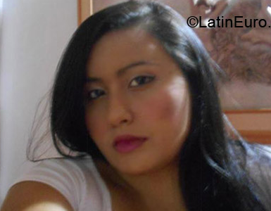 Date this sultry Colombia girl Natali from Palmira CO10831