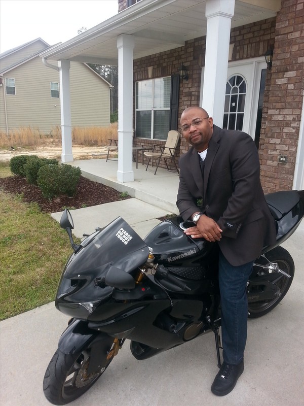 Date this pretty United States man Ernest from Duluth US13409