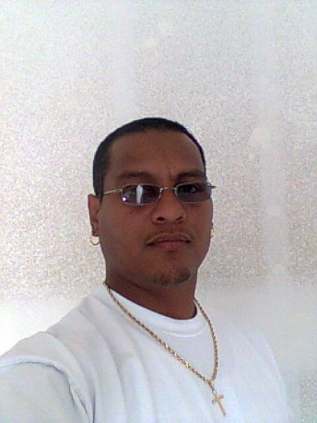 Date this hard body United States man Not from compton VU1