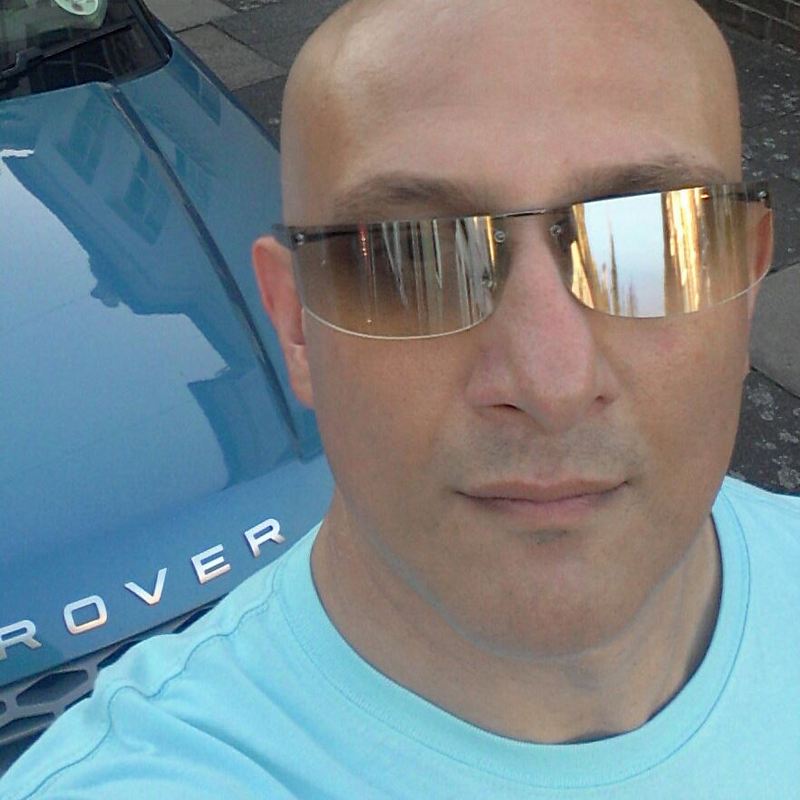 Date this tall United Kingdom man Jimmy from London GB682