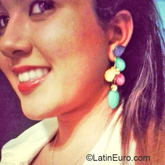 Date this foxy Bolivia girl Gabriella Olive from Santa Cruz De La Sierra BO13