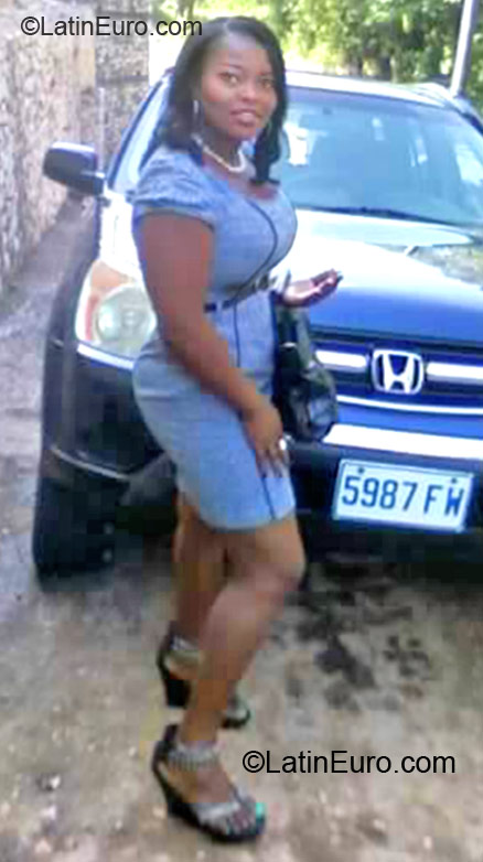Date this tall Jamaica girl Trish4luv from Kingston JM747