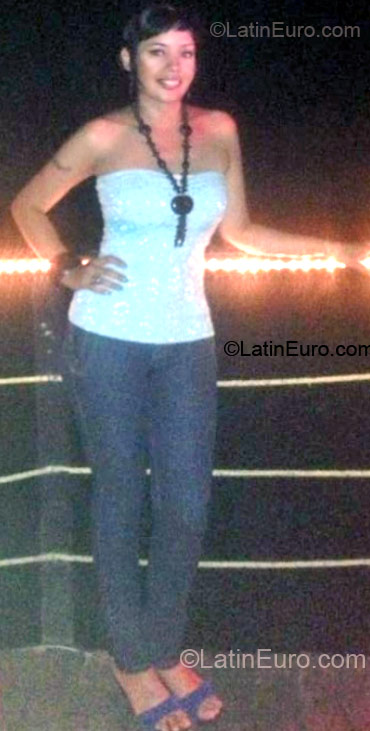 Date this charming Colombia girl Ma rsela de Jess from Bogota CO15117