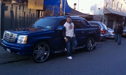 Date this exotic Colombia man Johan from Medellin CO11209