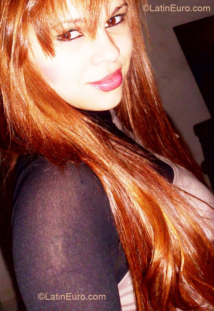 Date this lovely Brazil girl Nomagomez from Sao Paulo BR7088