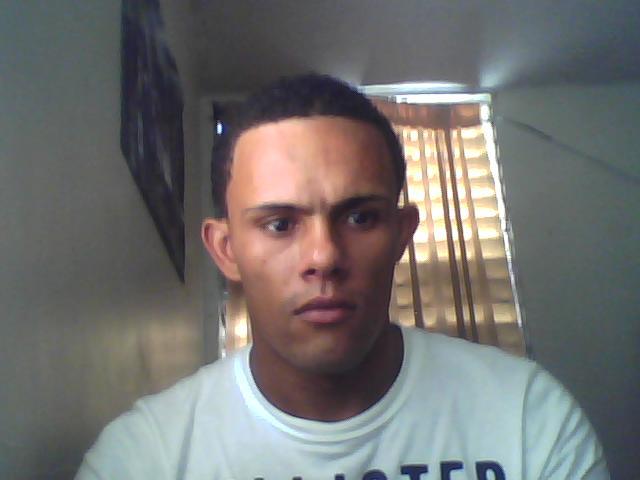 Date this young Dominican Republic man Raudi sanchez from Santo Domingo DO12332