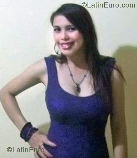 Date this athletic Colombia girl Milena from Bogota CO11296