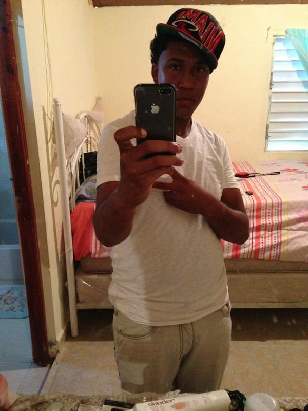 Date this delightful Dominican Republic man Luis alexander from San Francisco De Macoris DO12371