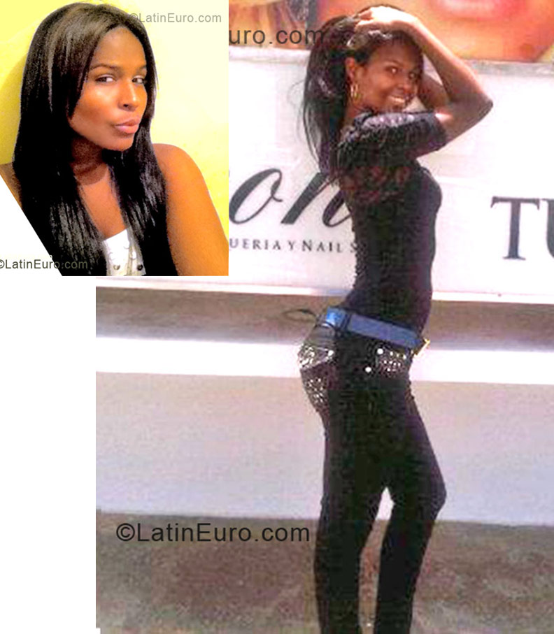 Date this exotic Dominican Republic girl Brenda from Santiago DO12390