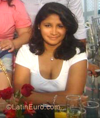 Date this passionate Peru girl Nadia Marcela from Lima PE782