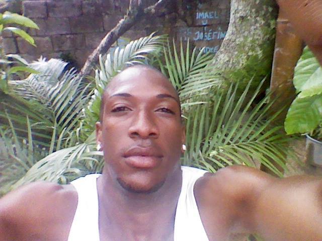 Date this hot Dominican Republic man Ismael from Santo Domingo DO12577