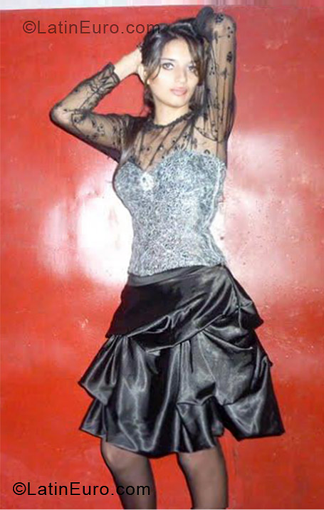 Date this hot Brazil girl Anne from Fortaleza BR7892