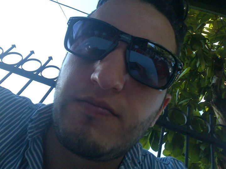 Date this exotic Colombia man JOSSE from Bogota CO11502