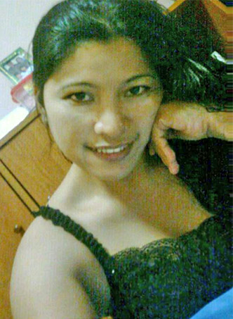 Date this passionate Singapore girl Vhine from Singapore SG13