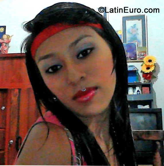 Date this georgeous Colombia girl Katerine from Neiva CO11694