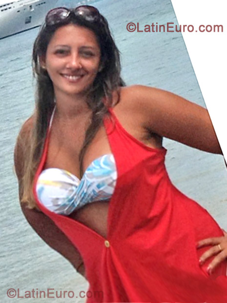 Date this georgeous Brazil girl Melissa from Sao Paulo BR7303