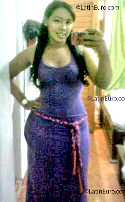 Date this lovely Colombia girl Jessica Sanchez from Cali CO14802