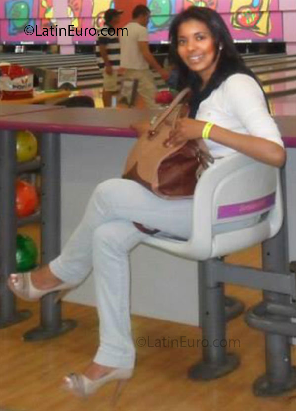 Date this beautiful Brazil girl Sara from Sao Paulo BR7339