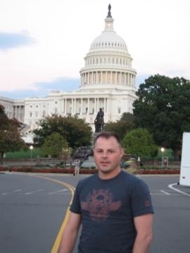 Date this beautiful United Kingdom man Dempsey from Hillsborough GB701