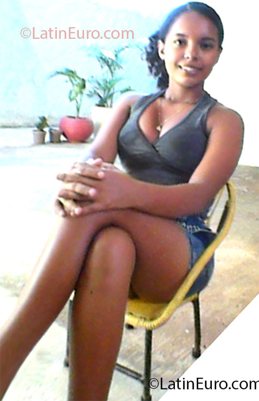 Date this athletic Brazil girl Daiana from Parauapebas BR7404