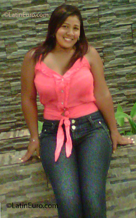 Date this georgeous Colombia girl Wendy from Santander CO11987