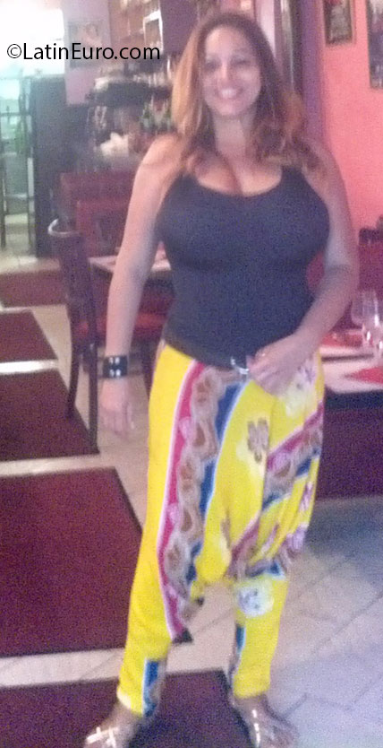 Date this stunning Brazil girl Margareth from Rio De Janeiro BR7428