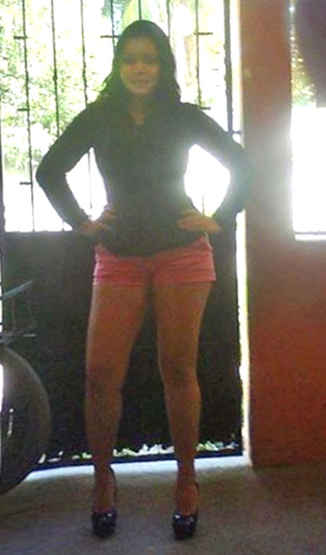 Date this fun Honduras girl Esmeralda Villa from San Pedro Sula HN801