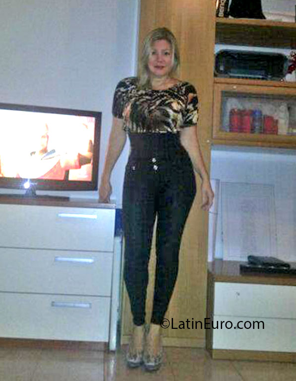 Date this cute Colombia girl Monica Rendon from Cali CO12234