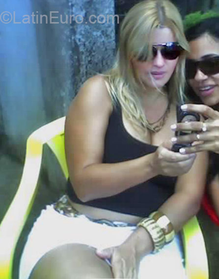 Date this delightful Brazil girl Liliane from Salvador BR7591